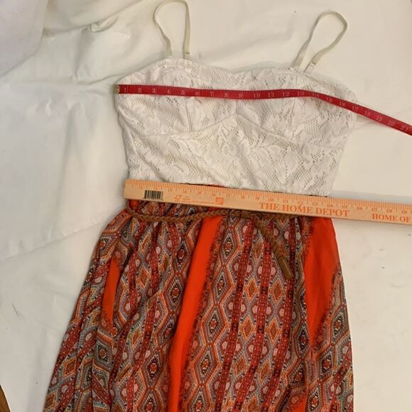 AUW XL Ivory Lace Bra Stretchy Top Spaghetti Strap Leather Belt Handkerchief Hem - Picture 11 of 11